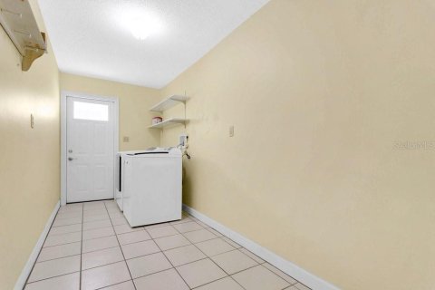 Купить виллу или дом в Лонгвуд, Флорида 9 комнат, 256.41м2, № 2147804 - фото 22
