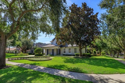 House in Windermere, Florida 6 bedrooms, 361.76 sq.m. № 1888485 - photo 2