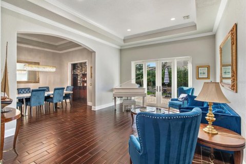 House in Windermere, Florida 6 bedrooms, 361.76 sq.m. № 1888485 - photo 15