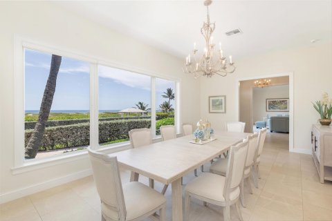 House in Palm Beach, Florida 7 bedrooms, 626.81 sq.m. № 2181423 - photo 22