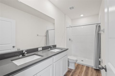Adosado en alquiler en Land O' Lakes, Florida, 3 dormitorios, 155.43 m2 № 2093594 - foto 9