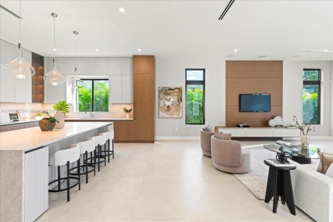 Villa ou maison à vendre à Miami, Floride: 5 chambres, 465.07 m2 № 1949329 - photo 26