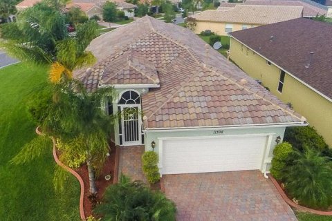 Villa ou maison à Port St. Lucie, Floride 3 chambres, 158.86 m2 № 2394471