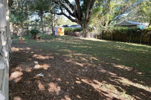 House in Opa-locka, Florida 3 bedrooms, 108.79 sq.m. № 1186206 - photo 1