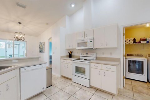 Villa ou maison à vendre à Palm Coast, Floride: 3 chambres, 152.08 m2 № 2352415 - photo 16