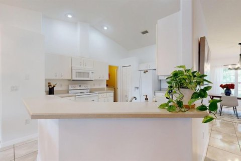 Villa ou maison à vendre à Palm Coast, Floride: 3 chambres, 152.08 m2 № 2352415 - photo 12