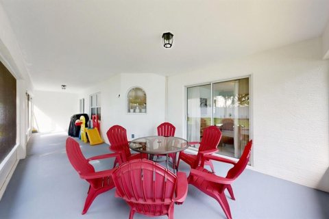 Villa ou maison à vendre à Palm Coast, Floride: 3 chambres, 152.08 m2 № 2352415 - photo 30