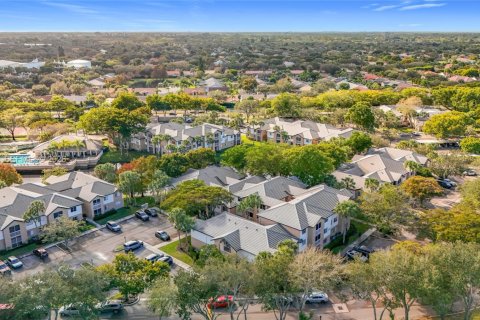 Condo à Coral Springs, Floride, 2 chambres  № 2000097