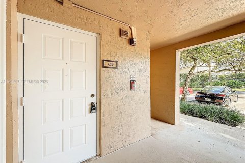 Copropriété à louer à Coral Springs, Floride: 2 chambres, 78.97 m2 № 2000097 - photo 11