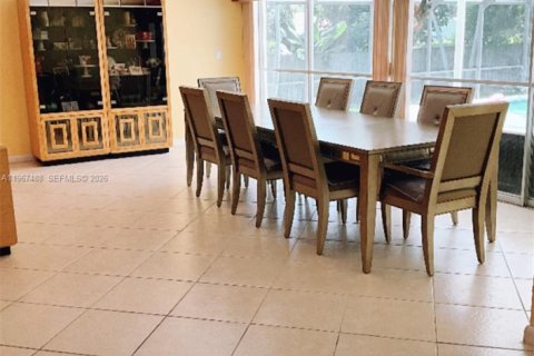 Villa ou maison à vendre à Palmetto Bay, Floride: 2 chambres, 174.56 m2 № 2029600 - photo 7