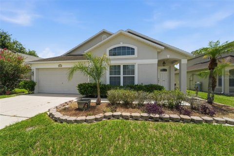 Villa ou maison à vendre à Orlando, Floride: 5 chambres, 184.32 m2 № 2225190 - photo 4