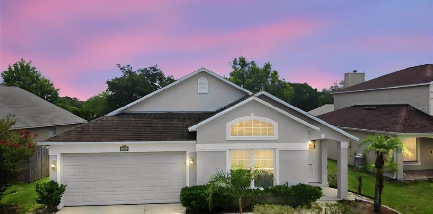 Villa ou maison à Orlando, Floride 5 chambres, 184.32 m2 № 2225190