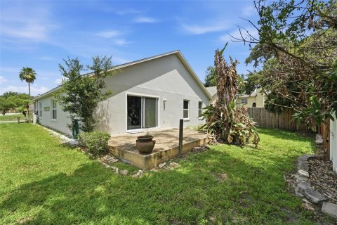 Villa ou maison à vendre à Orlando, Floride: 5 chambres, 184.32 m2 № 2225190 - photo 7
