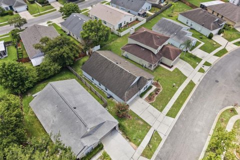Villa ou maison à vendre à Orlando, Floride: 5 chambres, 184.32 m2 № 2225190 - photo 11