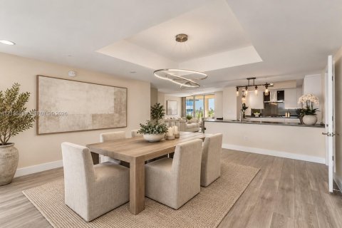 Condo in Fort Lauderdale, Florida, 2 bedrooms  № 2418107 - photo 5