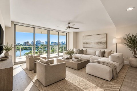 Condo in Fort Lauderdale, Florida, 2 bedrooms  № 2418107 - photo 3