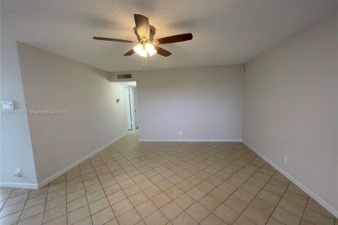 Condominio en venta en Delray Beach, Florida, 2 dormitorios, 85.47 m2 № 1782078 - foto 10
