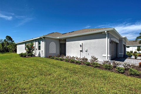 House in Englewood, Florida 3 bedrooms, 131.64 sq.m. № 1883283 - photo 4