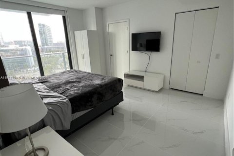 Copropriété à louer à Miami, Floride: 2 chambres, 100.71 m2 № 1971502 - photo 4