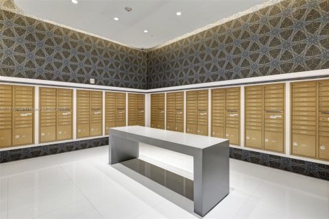 Copropriété à louer à Miami, Floride: 2 chambres, 100.71 m2 № 1971502 - photo 23