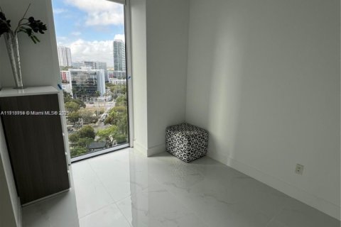 Copropriété à louer à Miami, Floride: 2 chambres, 100.71 m2 № 1971502 - photo 6