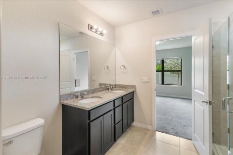 Купить виллу или дом в Окленд-Парк, Флорида 3 спальни, 153.01м2, № 1955832 - фото 17