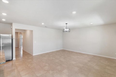 Купить виллу или дом в Окленд-Парк, Флорида 3 спальни, 153.01м2, № 1955832 - фото 27