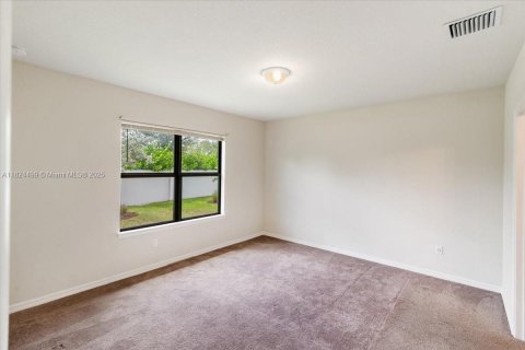 Купить виллу или дом в Окленд-Парк, Флорида 3 спальни, 153.01м2, № 1955832 - фото 28