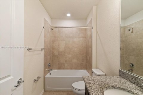 Купить виллу или дом в Окленд-Парк, Флорида 3 спальни, 153.01м2, № 1955832 - фото 14