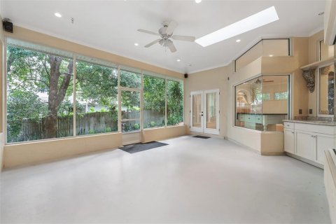 Купить виллу или дом в Апопка, Флорида 9 комнат, 247.77м2, № 1761387 - фото 14