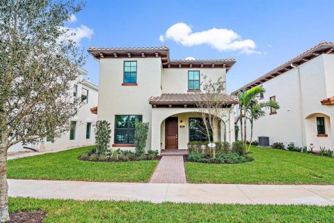 House in Palm Beach Gardens, Florida 5 bedrooms, 336.86 sq.m. № 2392741