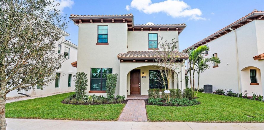 House in Palm Beach Gardens, Florida 5 bedrooms, 336.86 sq.m. № 2392741