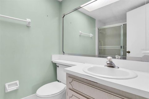 Condominio en alquiler en New Port Richey, Florida, 1 dormitorio, 67.63 m2 № 1797990 - foto 15