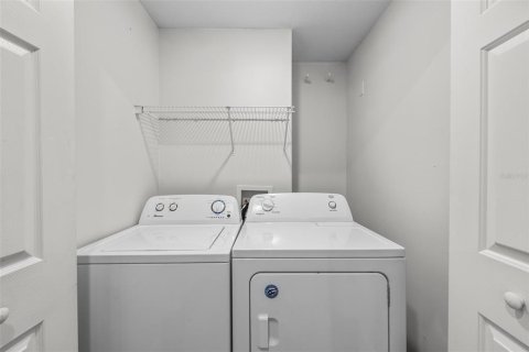 Villa ou maison à louer à Tampa, Floride: 3 chambres, 111.48 m2 № 2415100 - photo 22