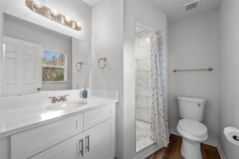 Villa ou maison à louer à Tampa, Floride: 3 chambres, 111.48 m2 № 2415100 - photo 16