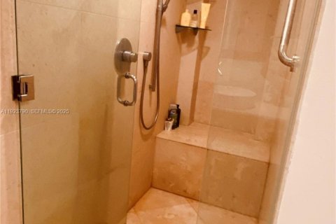 Copropriété à louer à Miami, Floride: 1 chambre, 55.46 m2 № 1982472 - photo 14