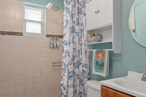 House in Tampa, Florida 3 bedrooms, 120.77 sq.m. № 2094644 - photo 15