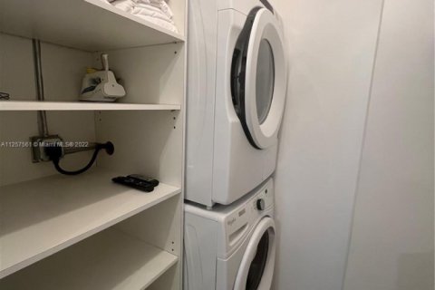 Copropriété à louer à Miami Beach, Floride: 2 chambres, 95.69 m2 № 1710585 - photo 10