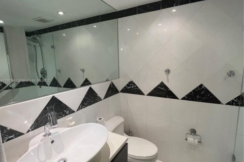 Copropriété à louer à Miami Beach, Floride: 2 chambres, 95.69 m2 № 1710585 - photo 7
