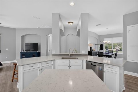 Casa en venta en Sorrento, Florida, 3 dormitorios, 168.8 m2 № 2209015 - foto 9