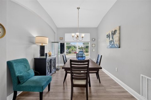 Casa en venta en Sorrento, Florida, 3 dormitorios, 168.8 m2 № 2209015 - foto 17