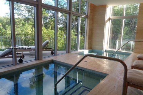 Купить кондоминиум в Норт-Майами-Бич, Флорида 1 спальня, 87.05м2, № 2035239 - фото 25