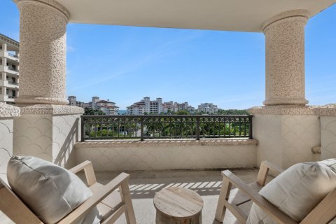 Condo in Miami Beach, Florida, 6 bedrooms  № 1764229 - photo 23