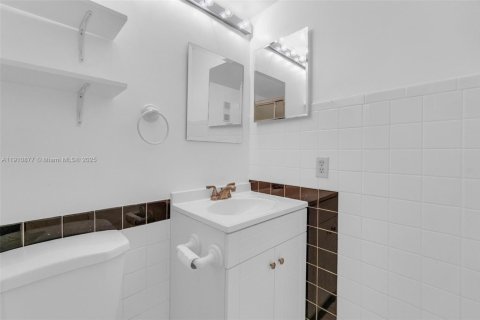 Купить кондоминиум в Дейви, Флорида 2 спальни, 109.62м2, № 1966046 - фото 27