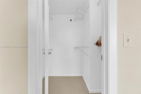 Купить кондоминиум в Дейви, Флорида 2 спальни, 109.62м2, № 1966046 - фото 13