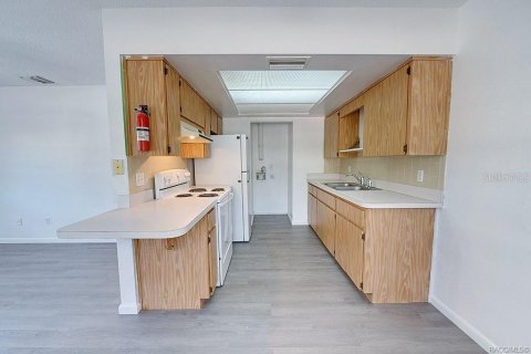 Купить коммерческую недвижимость в Инвернесс, Флорида 4 спальни, 142.14м2, № 1832544 - фото 10