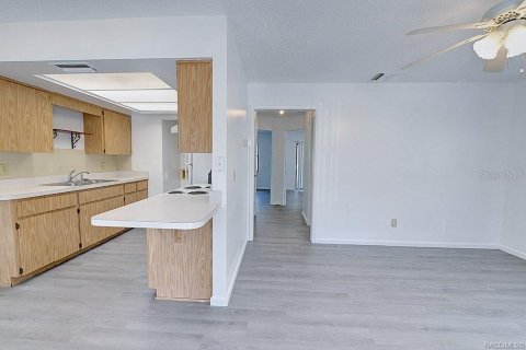Купить коммерческую недвижимость в Инвернесс, Флорида 4 спальни, 142.14м2, № 1832544 - фото 19
