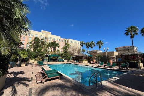 Condo in Fort Lauderdale, Florida, 1 bedroom  № 2067681 - photo 2