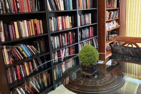 Condo in Fort Lauderdale, Florida, 1 bedroom  № 2067681 - photo 30