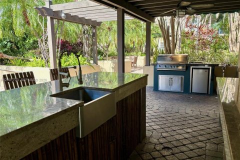 Condo in Fort Lauderdale, Florida, 1 bedroom  № 2067681 - photo 23